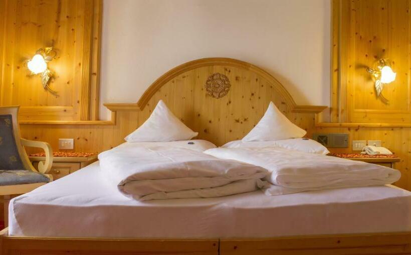 בית מלון כפרי Belaval