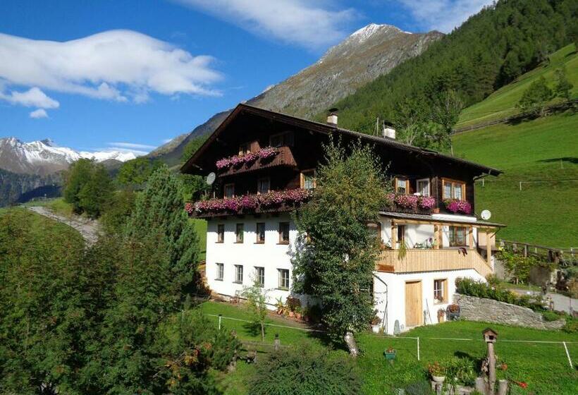ホテル Ferienwohnung Angstingerhof