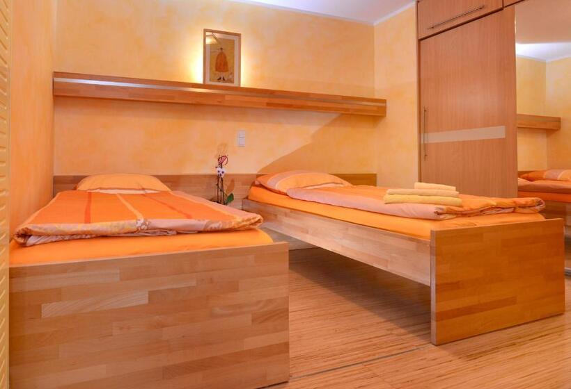 Отель Landhaus Hof Schlenstedt