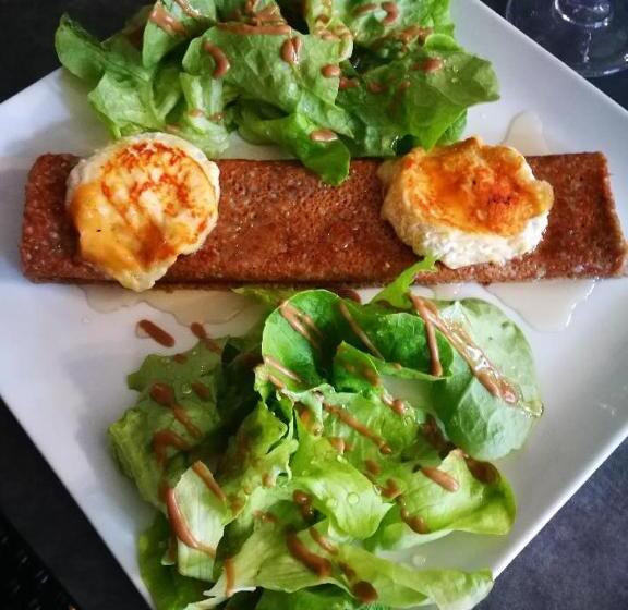 בית מלון כפרי Le Grillon