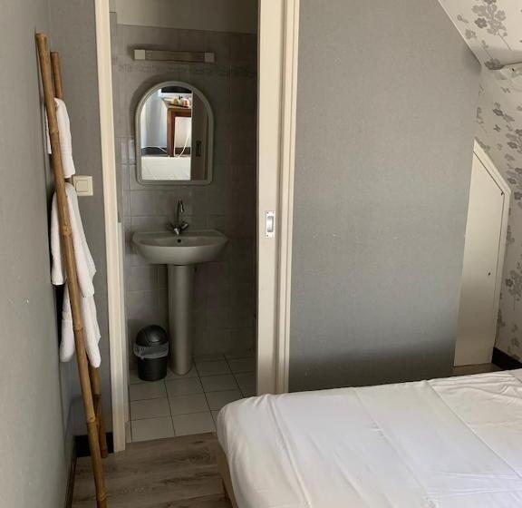 בית מלון כפרי Le Grillon