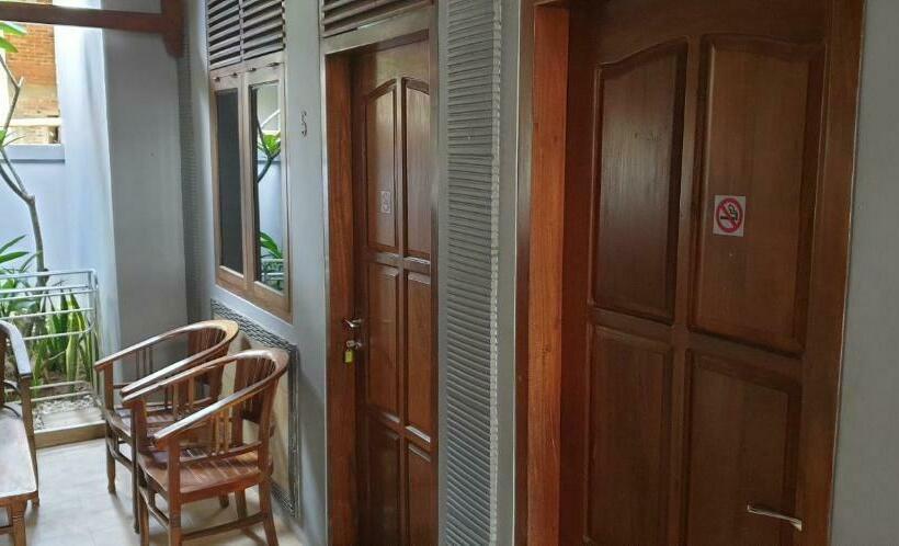 Istana Ombak Eco Resort