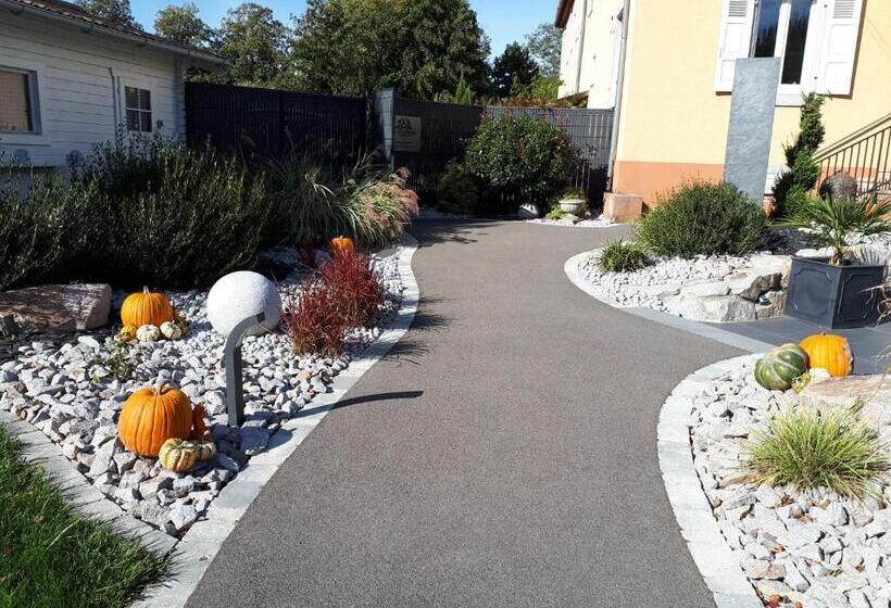 Les Rives Des Habsbourg