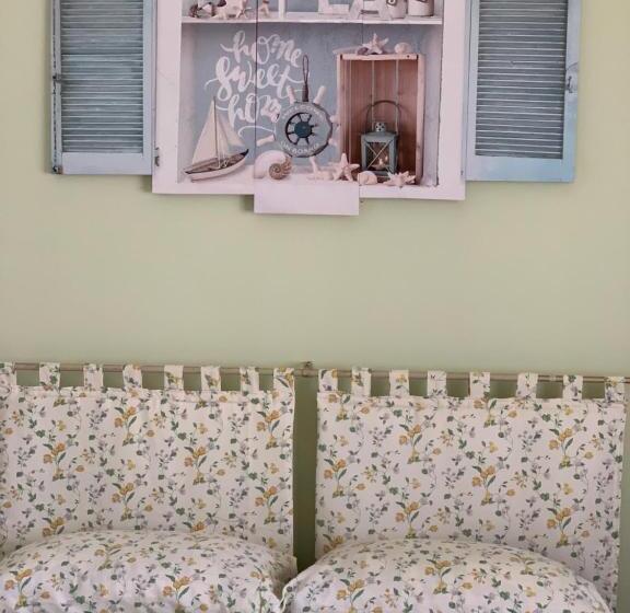 ペンション Affittacamere Serravalle Shopping