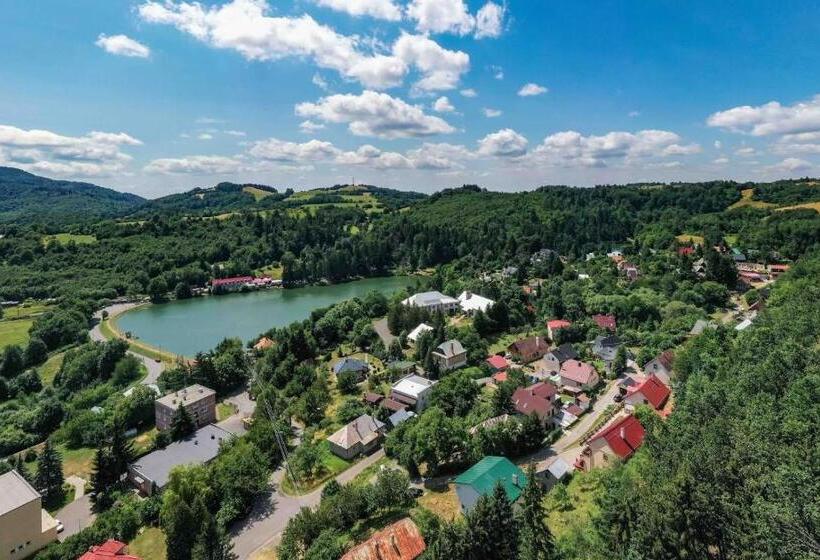 بنسيون Apartmány V Müllerovom Dome