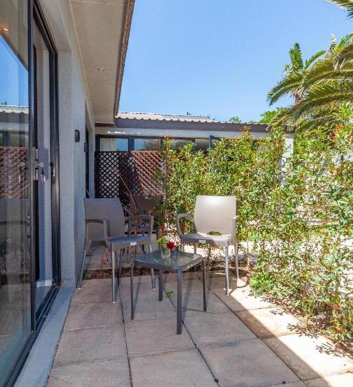 פנסיון Bloubergstrandlodge