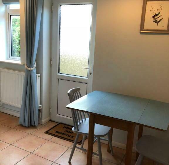 بنسيون Burlington House Guest House