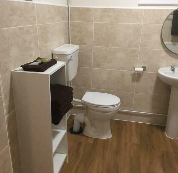 פנסיון Good Intent Rooms