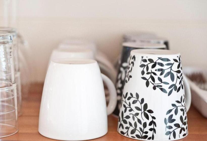 بنسيون Loft Over The Vines