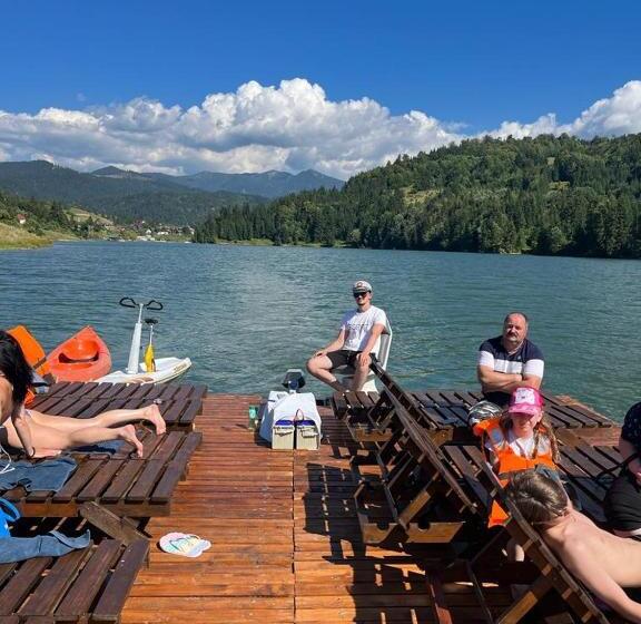 پانسیون Montana Resort Colibita