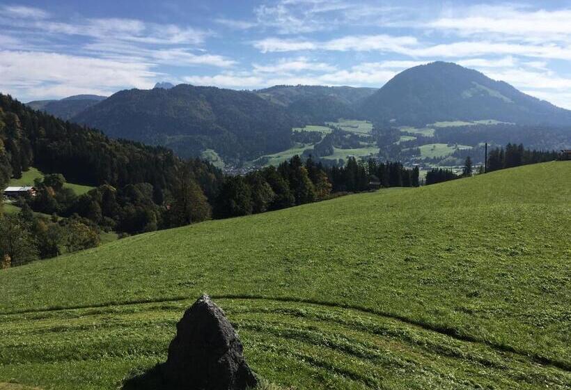 פנסיון Mountain Blast