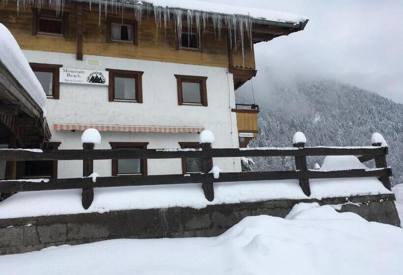 פנסיון Mountain Blast