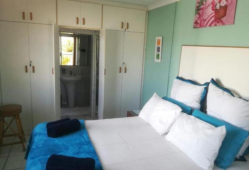 ペンション Mountainia Inn