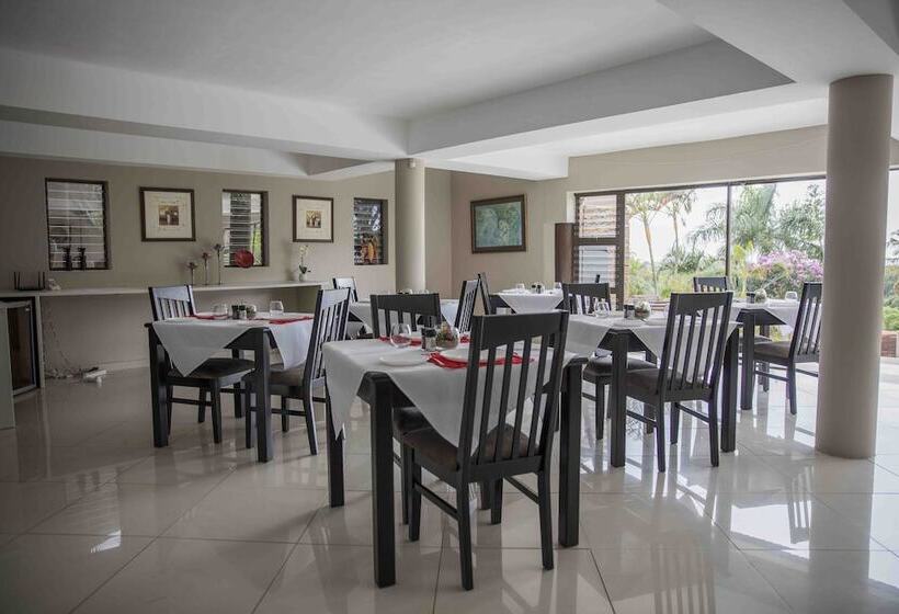 פנסיון Palmwood Guest House