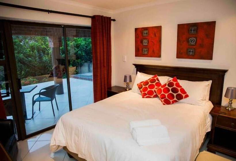 פנסיון Palmwood Guest House