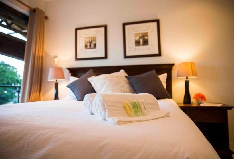 פנסיון Palmwood Guest House