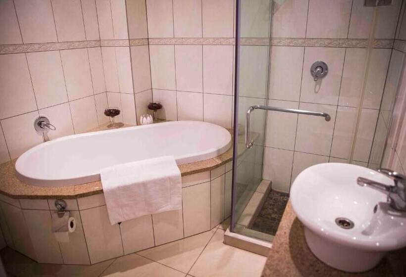 פנסיון Palmwood Guest House