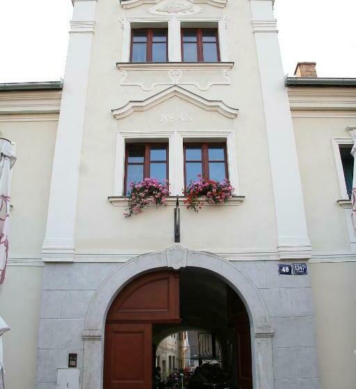 פנסיון Penzion U Kapra