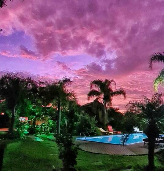 Пансион Pousada Areias Do Embaú