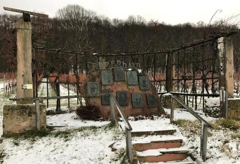 ペンション Rebstöckel