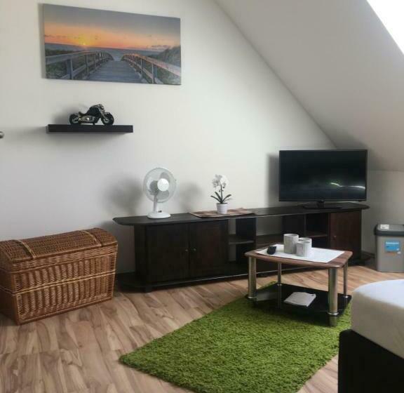 פנסיון Fewo S Runde Wiese Rw