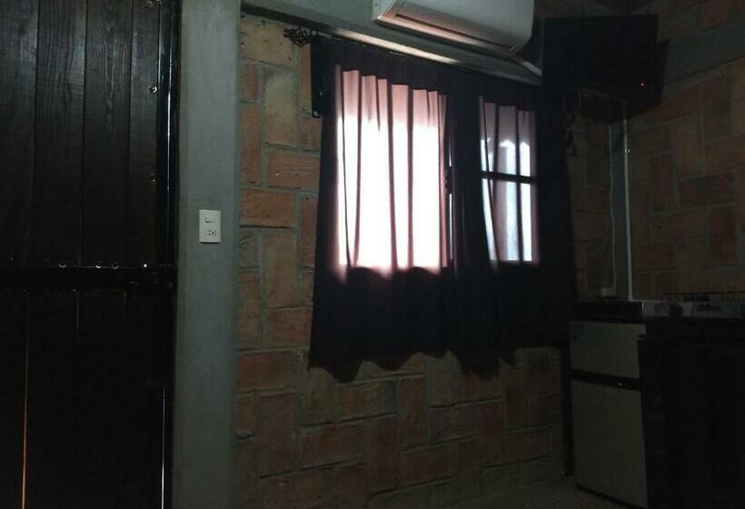 فندق صغير Posada Don Jose