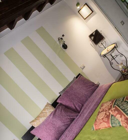 Bed and Breakfast Antica Dimora Del Pellegrino