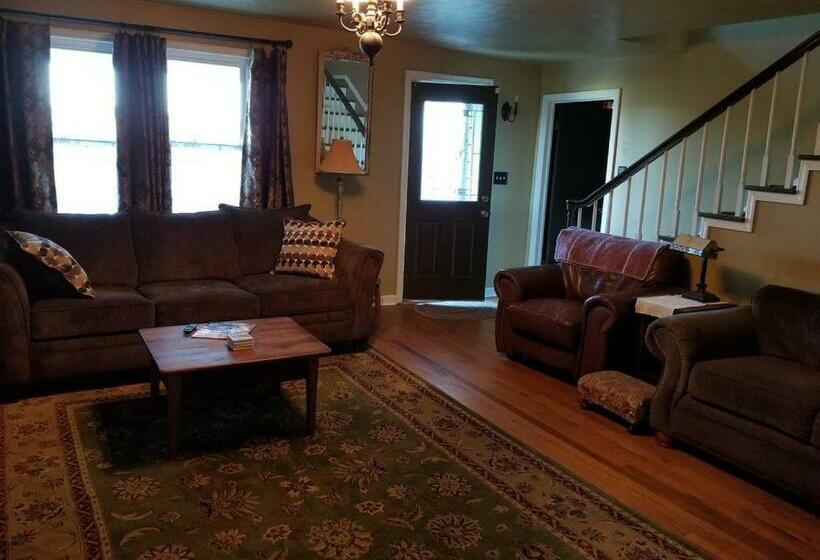 민박 Awesome Flat Top Farmhouse