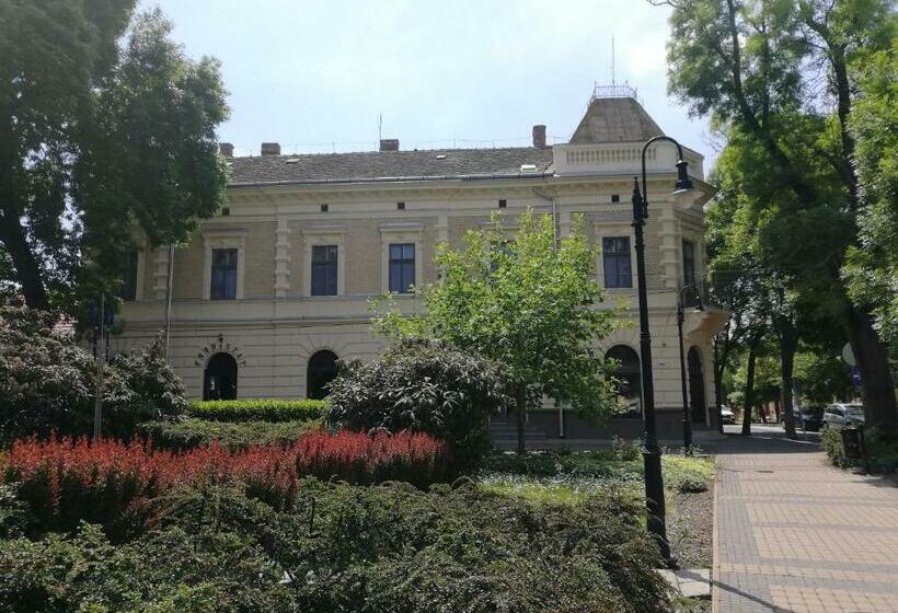 צימר Deák Panzió