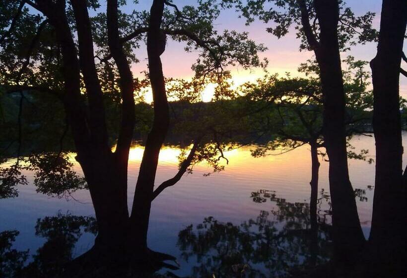 مبيت وإفطار L Escale Du Banquet