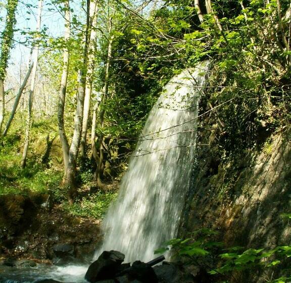 مبيت وإفطار L Escale Du Banquet