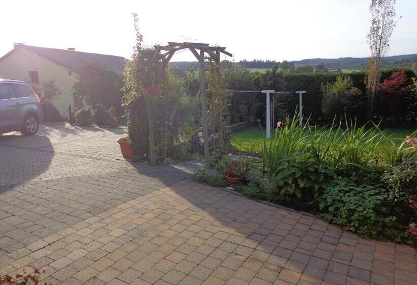 Bed and Breakfast Le Chant Du Merle