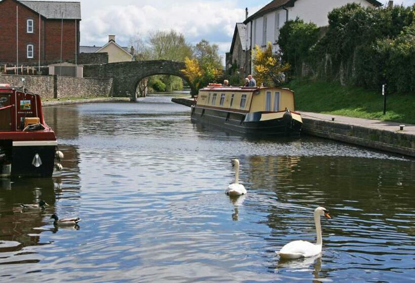 Bed and Breakfast The Gremlin Lodge