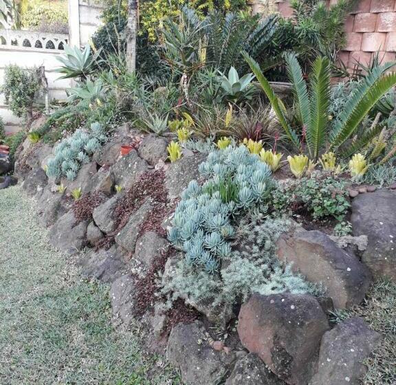 ベッドアンドブレックファースト Westbrook Place