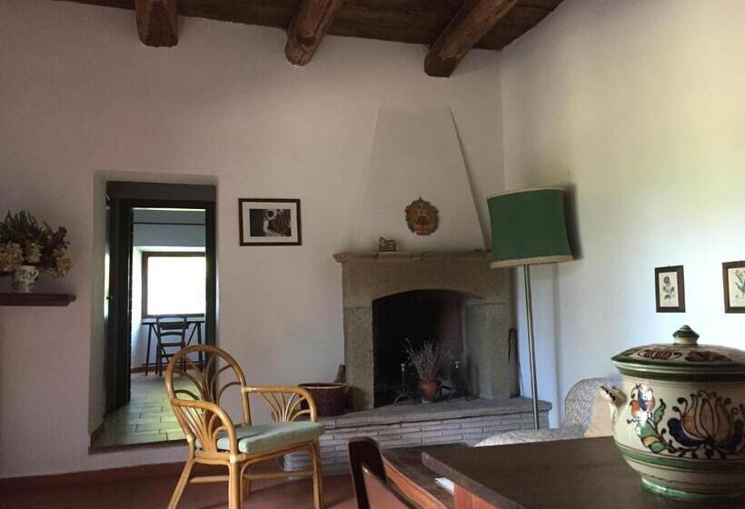 בית מלון כפרי Agriturismo Montecalvo