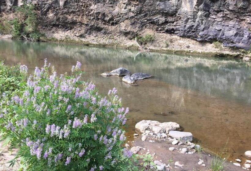 בית מלון כפרי Agriturismo Montecalvo