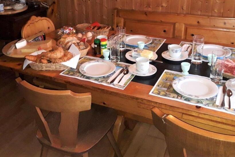 فندق Hof Dietrich