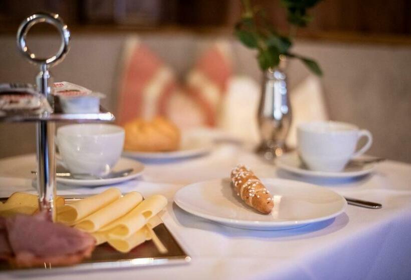 פנסיון Die Feine Herberge