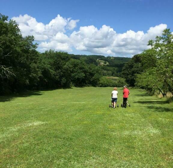 Пансион Domaine Du Bouysset