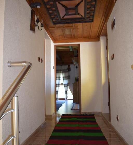 ペンション Guest Rooms Profirov