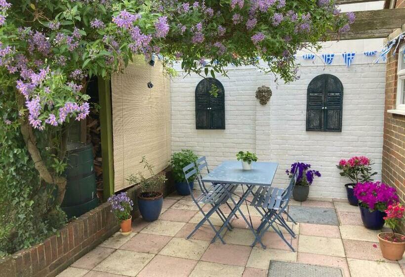 Пансион Hillview