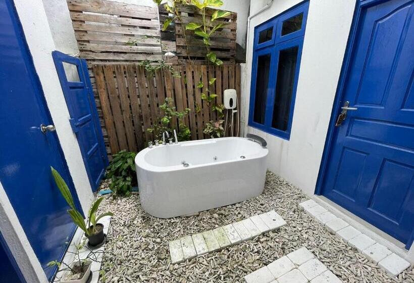 پانسیون La Due Thulusdhoo