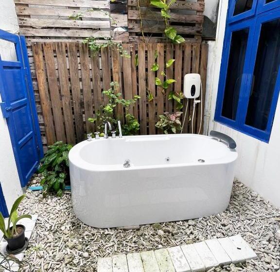 پانسیون La Due Thulusdhoo