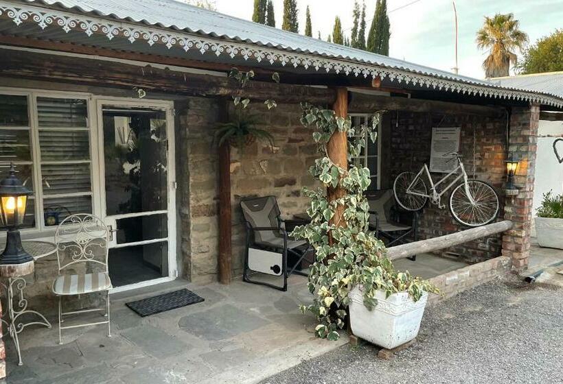 膳宿费 Ou Klipskuur Self Catering Accommodation