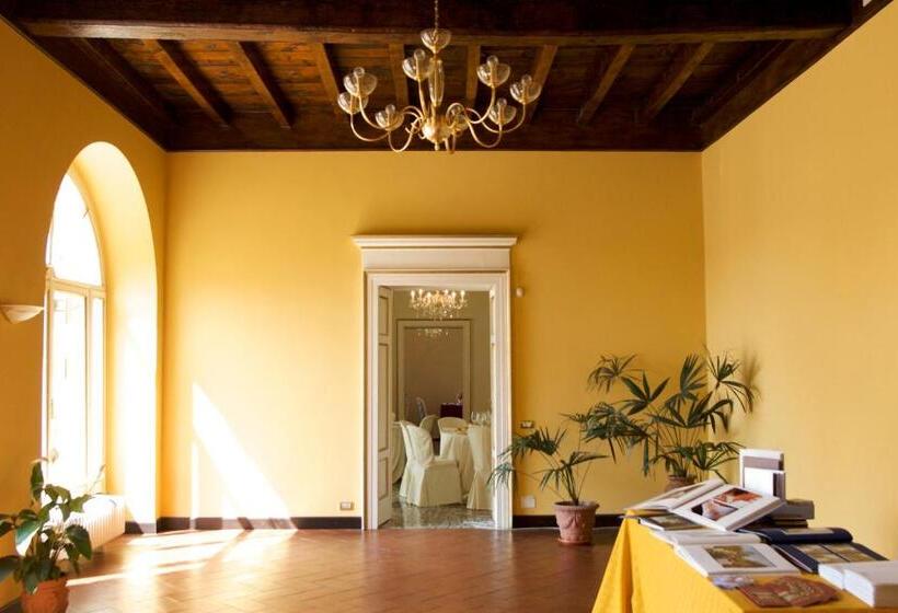 פנסיון Villa Lorenzo