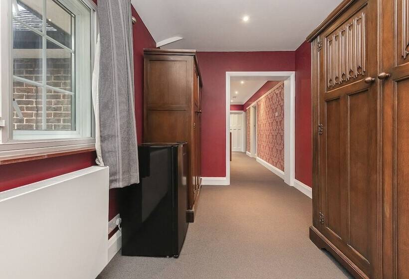 פנסיון Westleigh