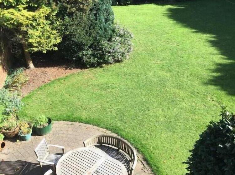 פנסיון Westleigh