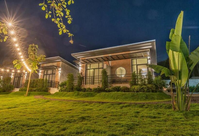 リゾートホテル Casa Foresta Nan