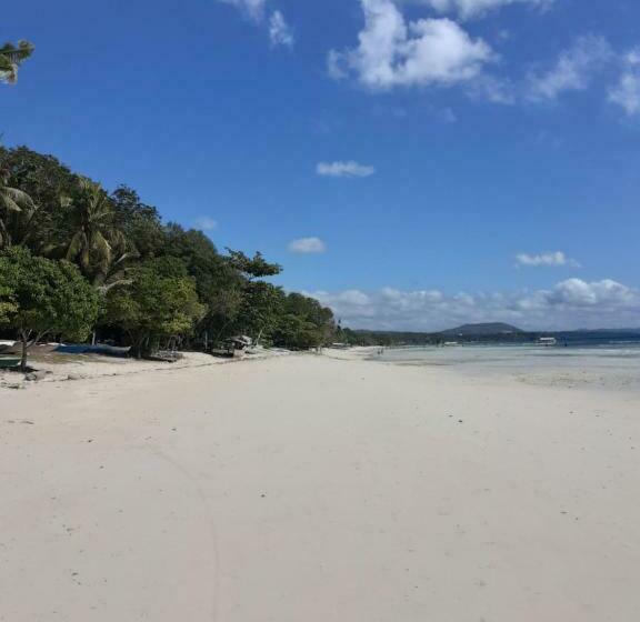 הוסטל Adrianas Place Backpackers Panglao