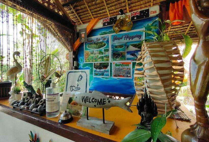 הוסטל Adrianas Place Backpackers Panglao